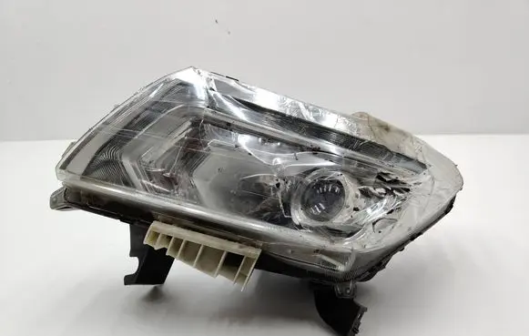 Nissan Navara D23 Headlight/headlamp 