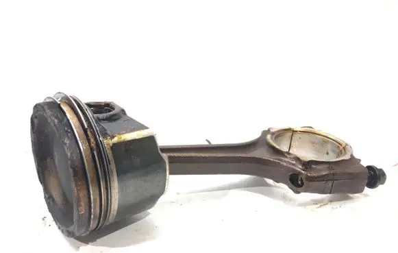 Fiat Linea Piston with connecting rod 198A4000