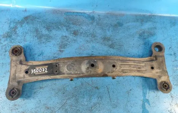 Toyota Camry Rear coil spring 5120606042