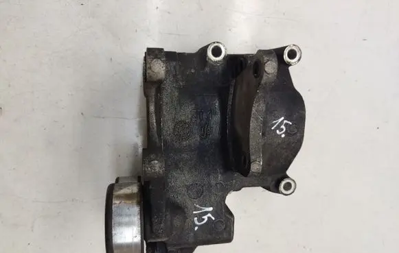 Hyundai Tucson JM Generator/alternator bracket CT1