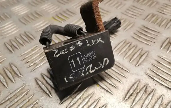 Lexus IS 220D-250-350 Air conditioning (A/C) pressure sensor 8651653010