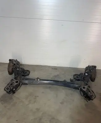 Peugeot 2008 II Rear axle beam 