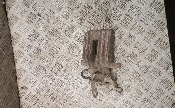 Skoda Octavia Mk2 (1Z) Rear brake caliper