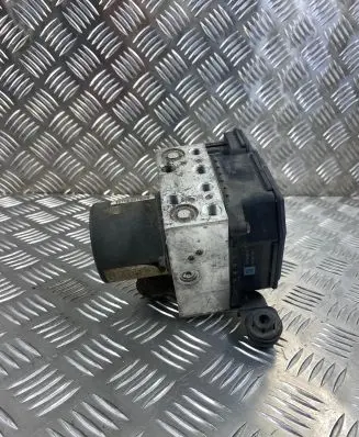 Volkswagen Sharan ABS Pump 7N0614109S