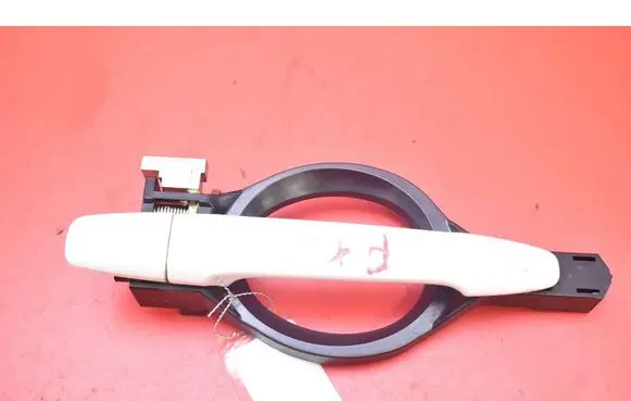 Rear door exterior handle