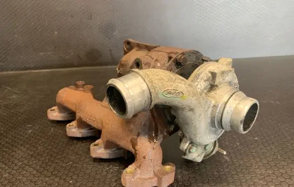 Ford Focus Turbo 71351711
