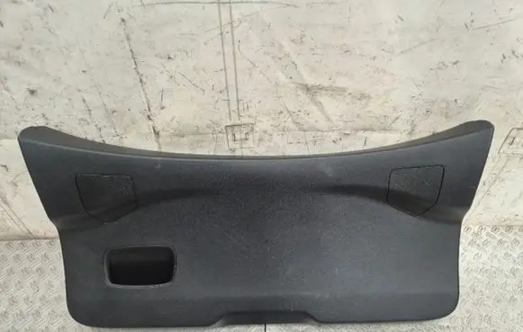 Opel Crossland X Tailgate trim 39156268