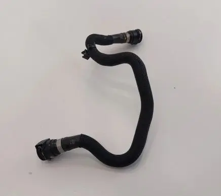 Peugeot 3008 II Engine coolant pipe/hose