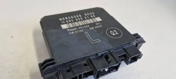 Mercedes-Benz C W204 Door control unit/module 2038202185 351369