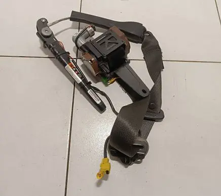 Opel Antara Front seatbelt A1b245ak3 20TEH34607 3460
