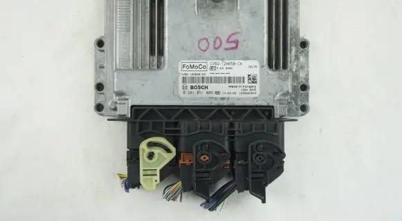 Ford Focus Engine control unit/module CV6Q12A650CA 0281031006