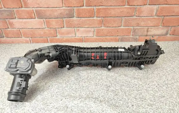 BMW 5 F10 F11 Intake manifold 7811909