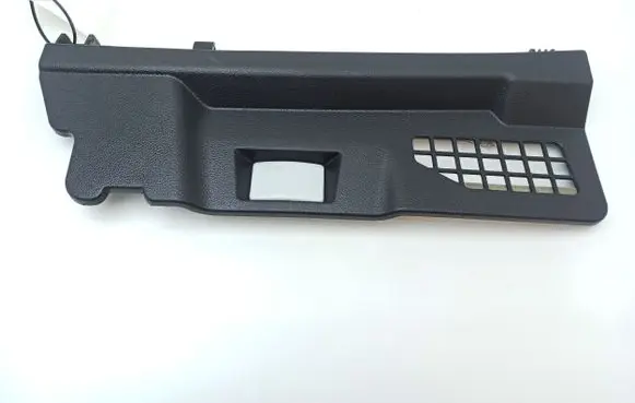 Hyundai i40 Dashboard lower bottom trim panel 