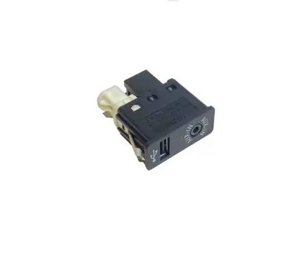 BMW 5 F10 F11 AUX in-socket connector 9237654