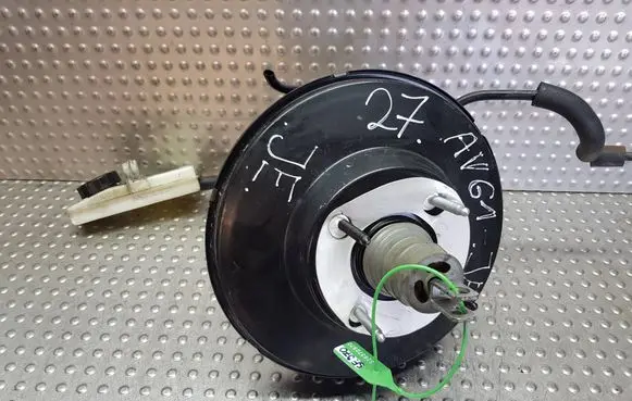 Ford C-MAX II Brake booster S26370970 AV612B195JE