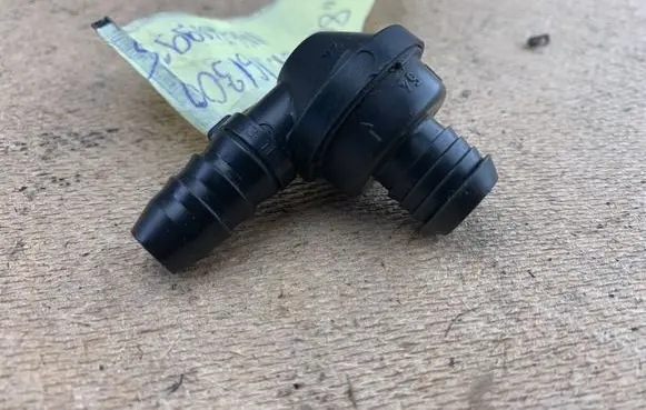 BMW 5 E60 E61 Brake pedal sensor switch 34331161300 11667609925 7609925