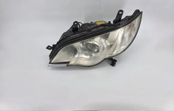 Subaru Legacy Headlight/headlamp 10020954 10020953