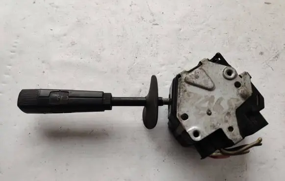 Renault Master II Light switch 7700779565
