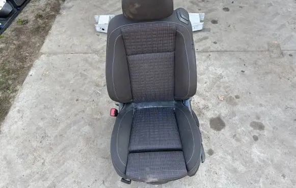 Opel Astra J Front driver seat FOTELLEWYOPELASTRA