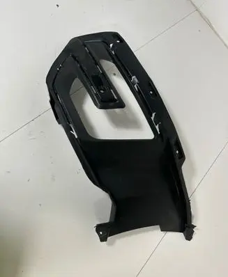 Ford Explorer V Front fog light trim/grill FB5317B969