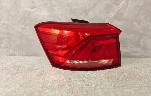 Volkswagen T-Roc Rear/tail lights 2GA945095 RE2891000000 A2891000000