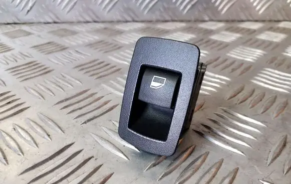BMW 1 F20 F21 Electric window control switch 9208106