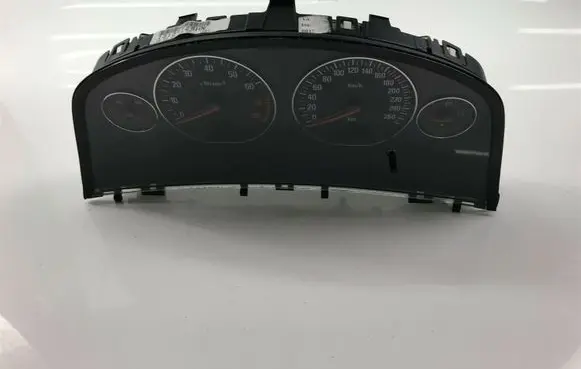 Opel Signum Speedometer (instrument cluster) 13136725HN P2346