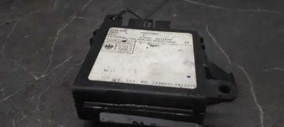 Opel Sintra Door central lock control unit/module 10257902