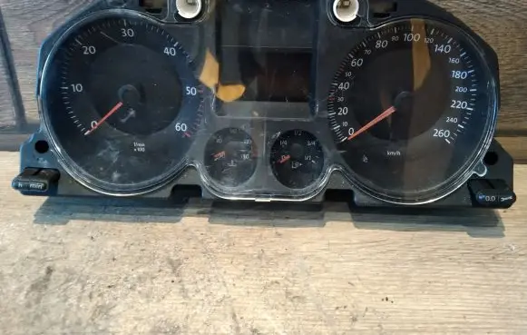 Volkswagen PASSAT B6 Speedometer (instrument cluster) A2C53194181 3C0920852A