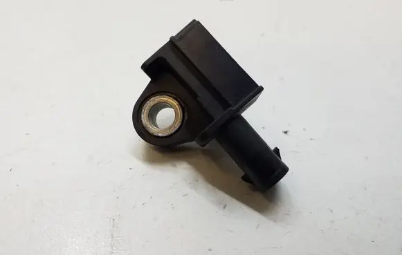 Chrysler Pacifica Airbag deployment crash/impact sensor 68185746AA