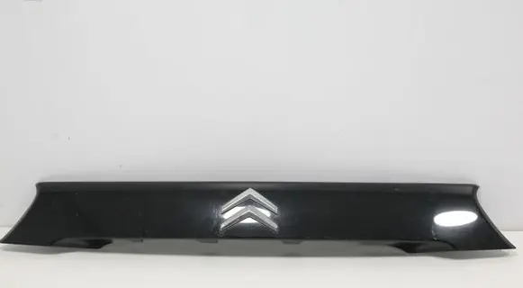 Citroen C-Crosser Trunk door license plate light bar 5817A064 7868ZZ79ZZ