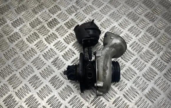 BMW 3 E46 Turbo 77876261 7174794 GT1749V