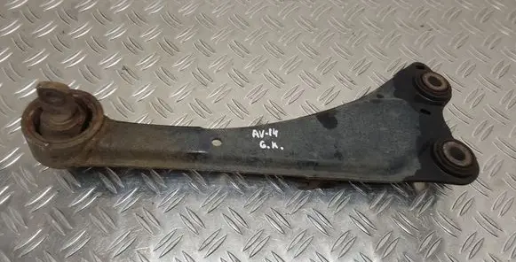 Toyota Avensis T270 Rear upper control arm/wishbone