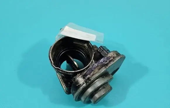 Volkswagen Touran I Throttle body valve 038128063G IMPRK1555269