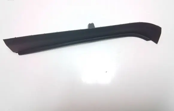 Volkswagen PASSAT B7 USA Foot area side trim 561868237