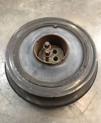 BMW X3 F25 Crankshaft pulley 8511321