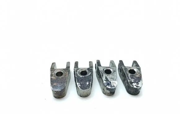 Mercedes-Benz Vito Viano W639 Fuel Injector clamp holder 