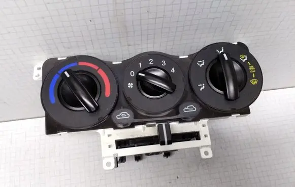 Hyundai Getz Climate control unit