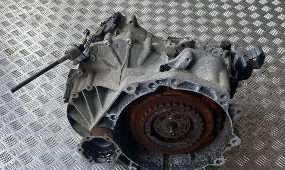 Volkswagen PASSAT B6 Automatic gearbox LKM 0AM8250653