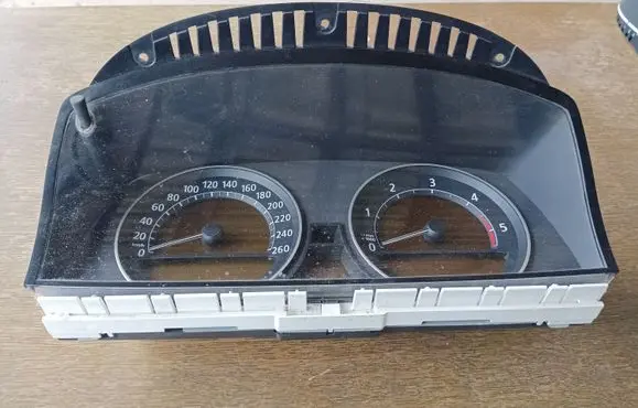 BMW 7 E65 E66 Speedometer (instrument cluster) 9140813 88311329 53046689