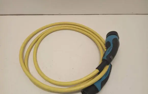 Mercedes-Benz GLC C253 Electric car charging cable A0005832098