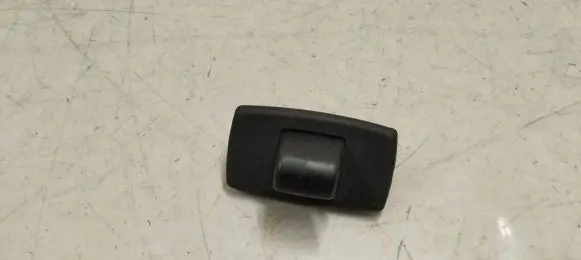 Sun visor clip/hook/bracket