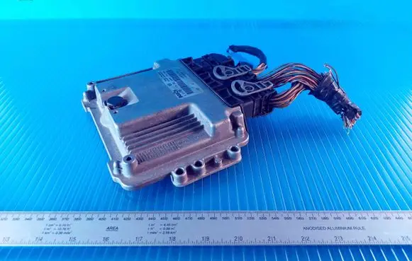 Renault Scenic II - Grand scenic II Engine control unit/module 0281011776 8200391966