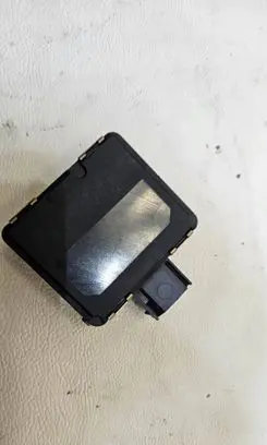 Land Rover Range Rover Velar Distronic sensor radar J8A2-9G768-AF