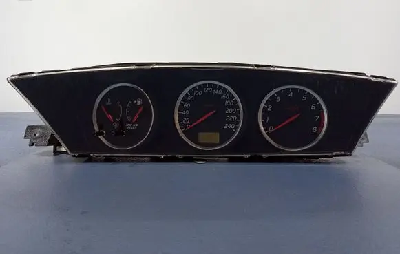 Nissan Primera Speedometer (instrument cluster) AU862