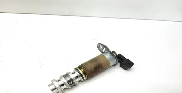 BMW 3 E90 E91 Camshaft vanos timing valve 7584115 11367584115