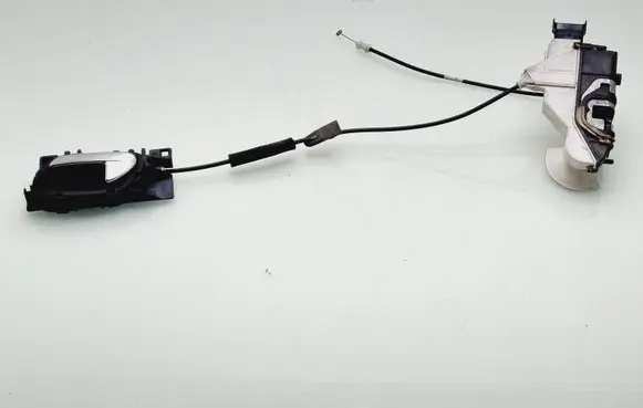 Peugeot 508 Front door lock PSA006256