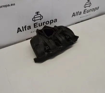 Volkswagen Scirocco Intake manifold 03C129711AE