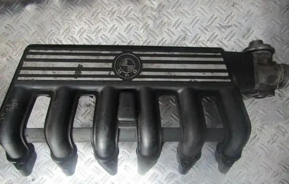 BMW 5 E39 Intake manifold 2246179