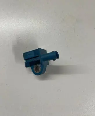 Volkswagen Jetta VI Airbag deployment crash/impact sensor 5K0959351A